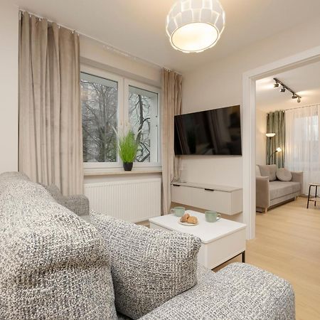 Comfortable Apartment Warsaw Wola & Balcony By Noclegi Renters ภายนอก รูปภาพ