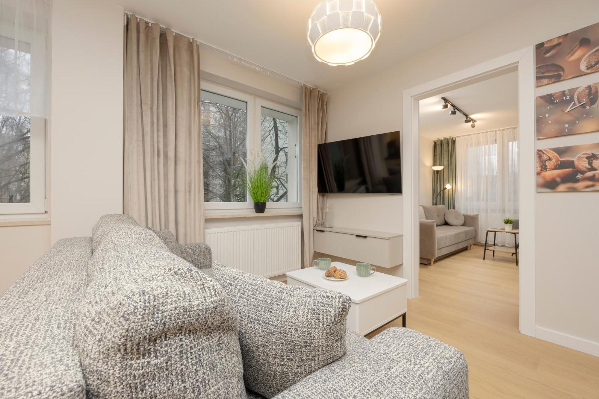 Comfortable Apartment Warsaw Wola & Balcony By Noclegi Renters ภายนอก รูปภาพ